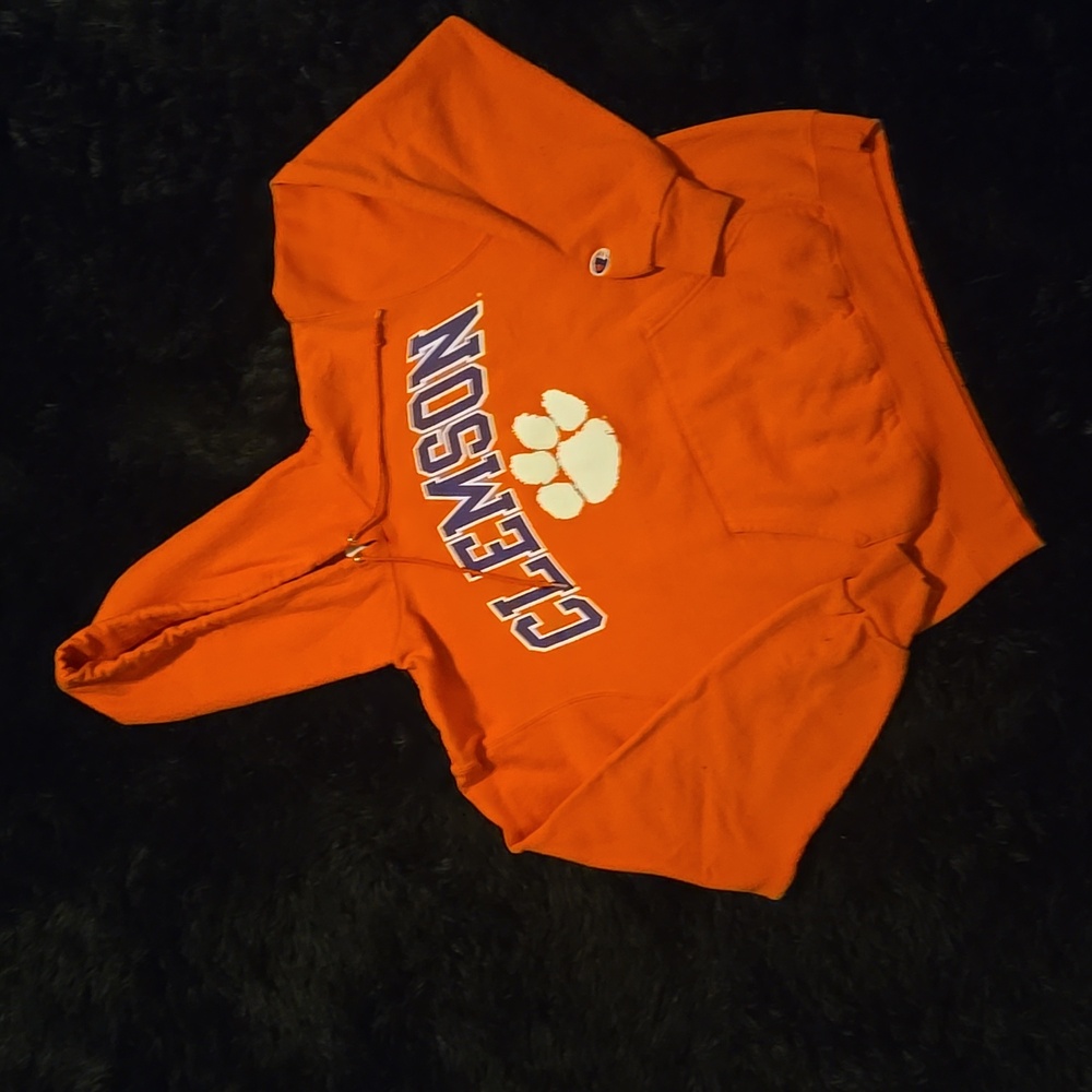 Vintage Men's Clemson Champion sweatshirt